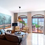 度假居 Capistrano Village Casa Corasol 内尔哈