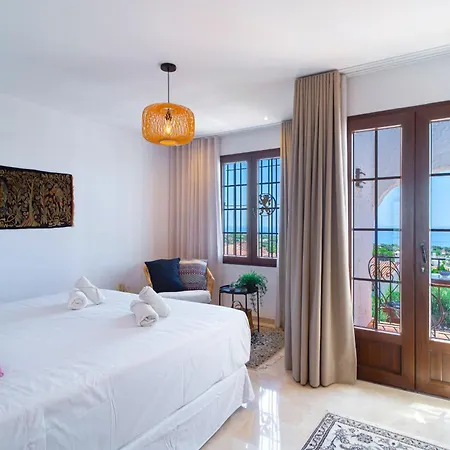 Capistrano Village Casa Corasol בית נופש